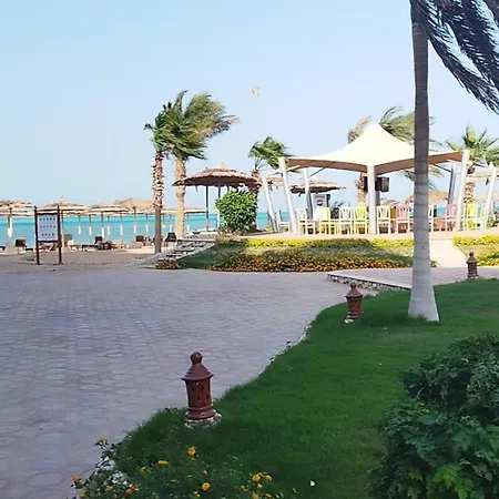 Royal Beach Resort